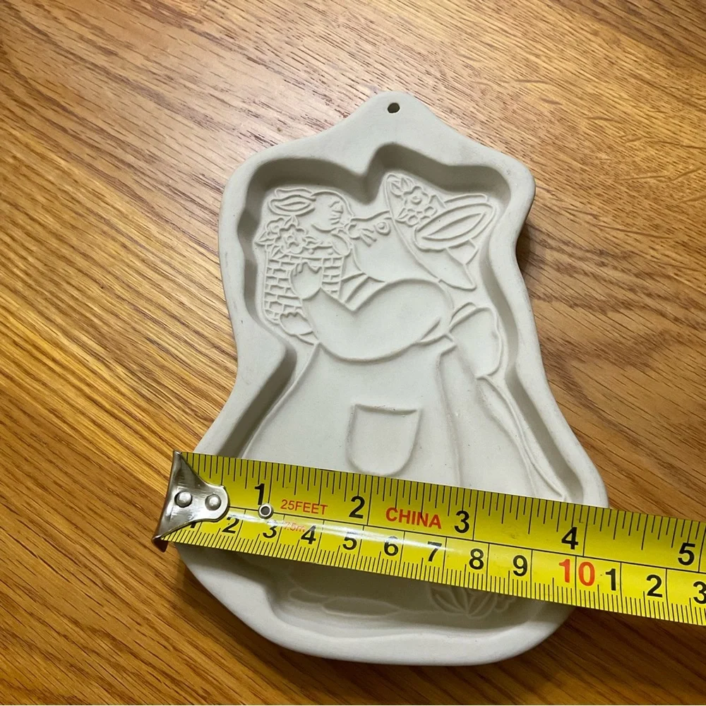 VTG Longaberger Pottery Cookie Mold Bundle of Two Easter bunnies .